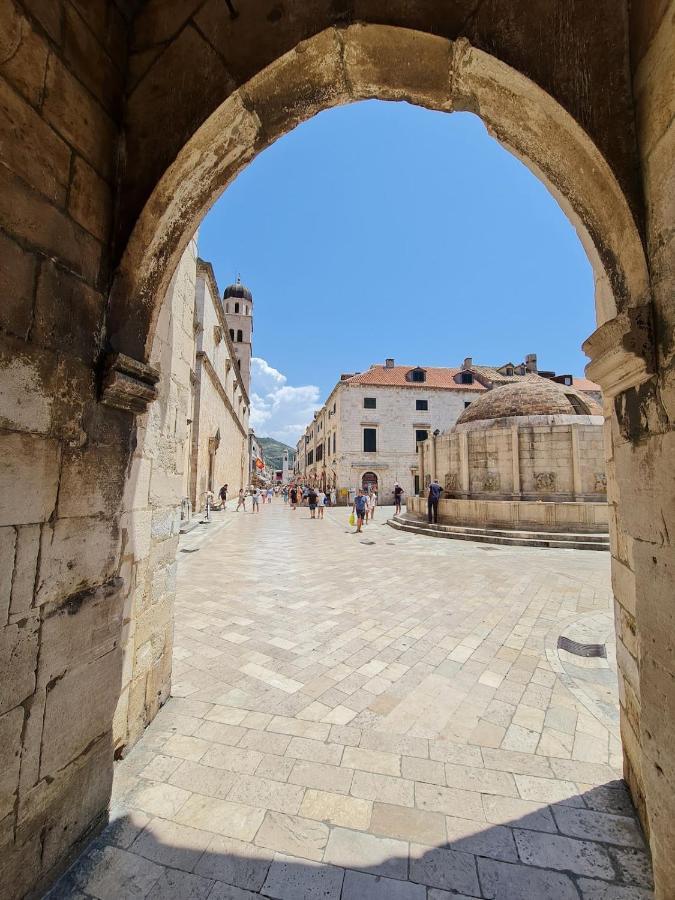 Old Town Dubrovnik R&C Apartment ภายนอก รูปภาพ