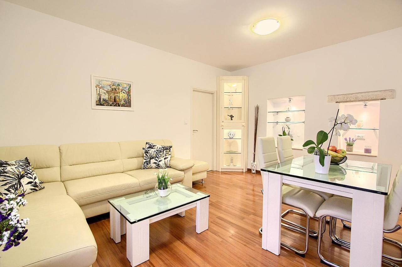 Old Town Dubrovnik R&C Apartment ภายนอก รูปภาพ